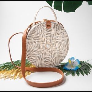 White Summer Woven Ata Rattan Bag